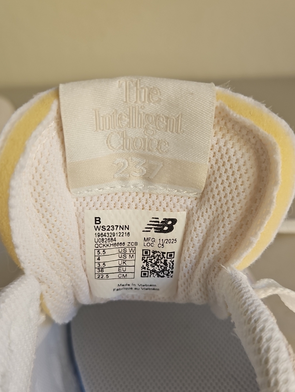 New Balance 237 Sneaker - New - Picture 5 of 7